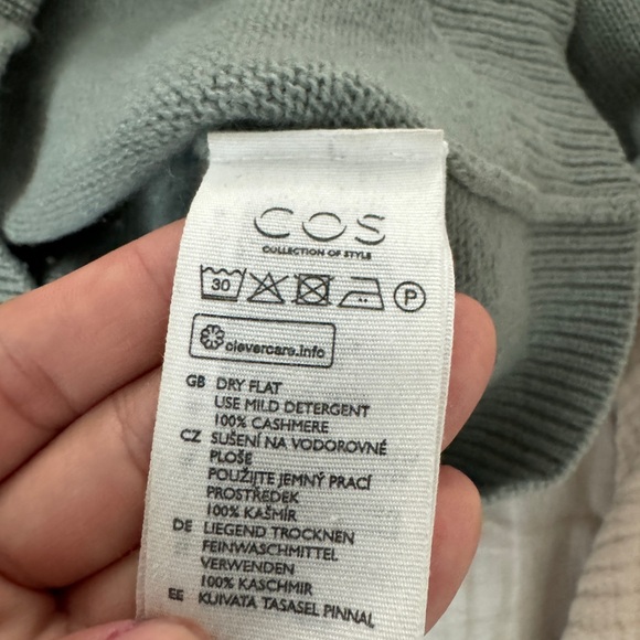 COS Cashmere Sweater - Picture 11 of 12